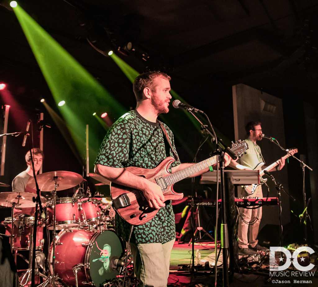 Mungion performs at Union Stage