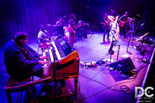 Oteil &amp; Friends