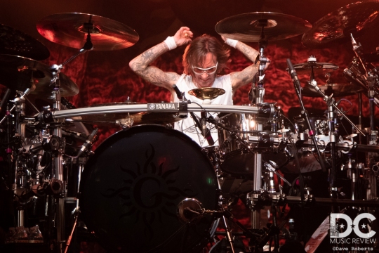 Shannon Larkin hammering his kit