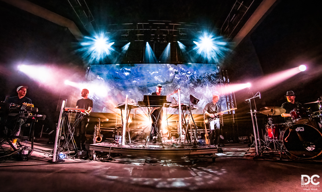 Bonobo Launches 9:30 Club Into Orbit with Ethereal Grooves Bonobo Launches 9:30 Club Into Orbit with Ethereal Grooves