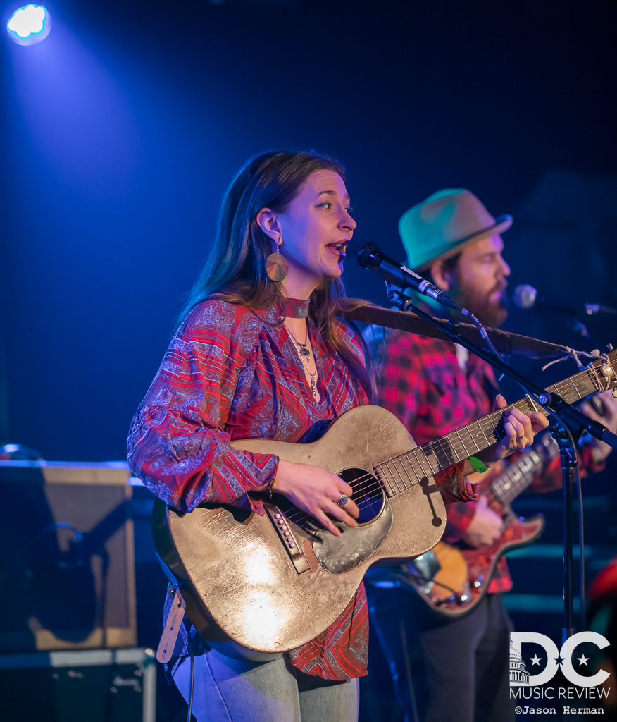 Lindsay Lou performs at Union Stage in February 2020