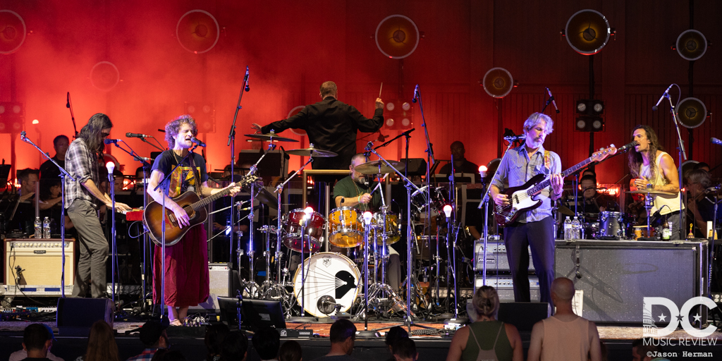 Dispatch performs at Wolf Trap in 2023