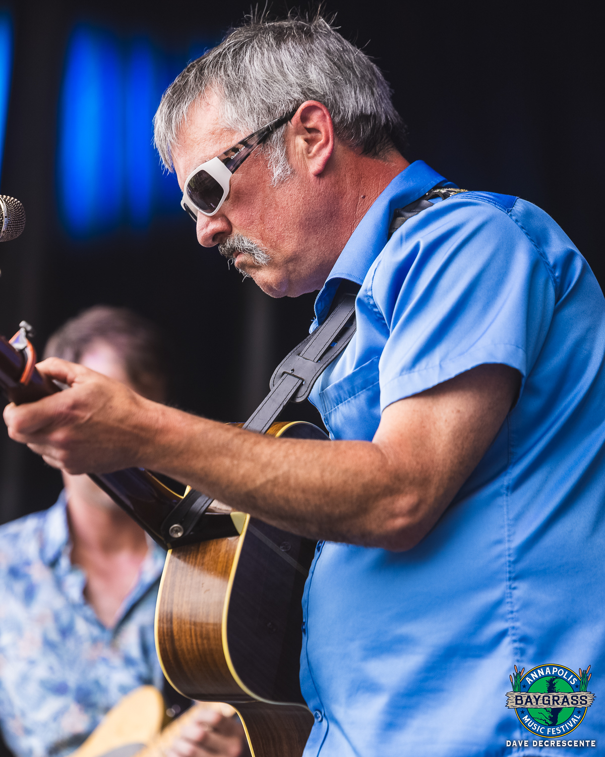 Larry Keel (Photo Credit: Dave DeCrescente)