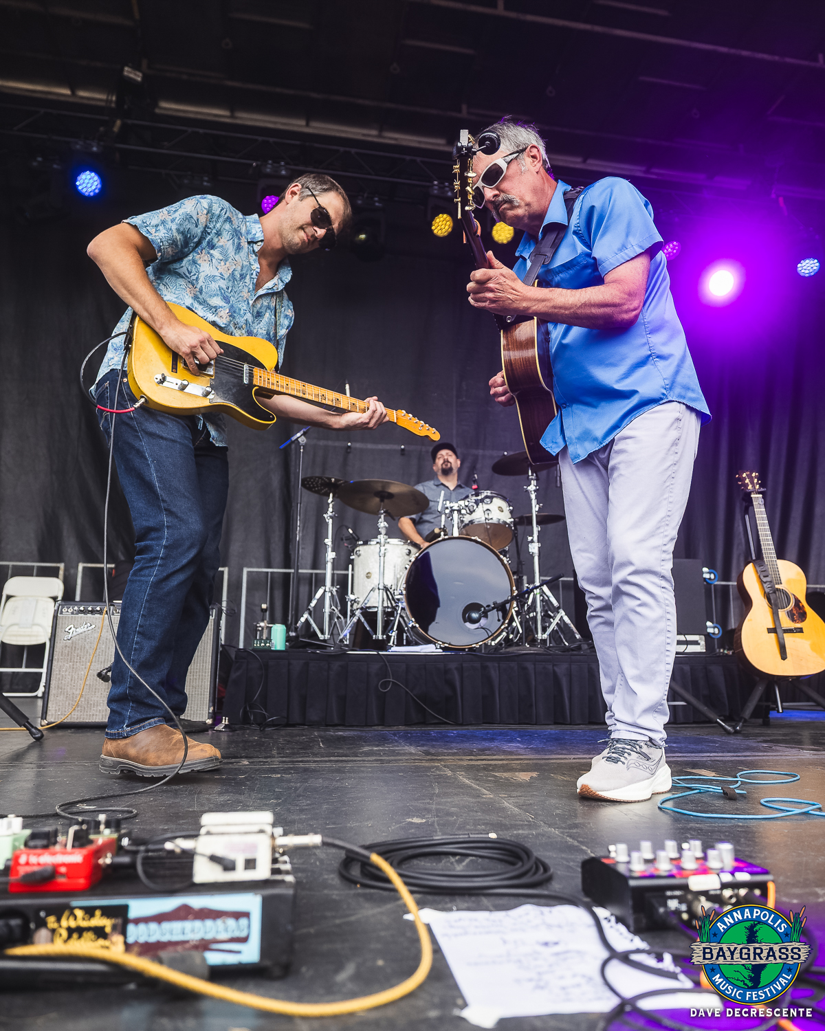 Larry Keel (Photo Credit: Dave DeCrescente)