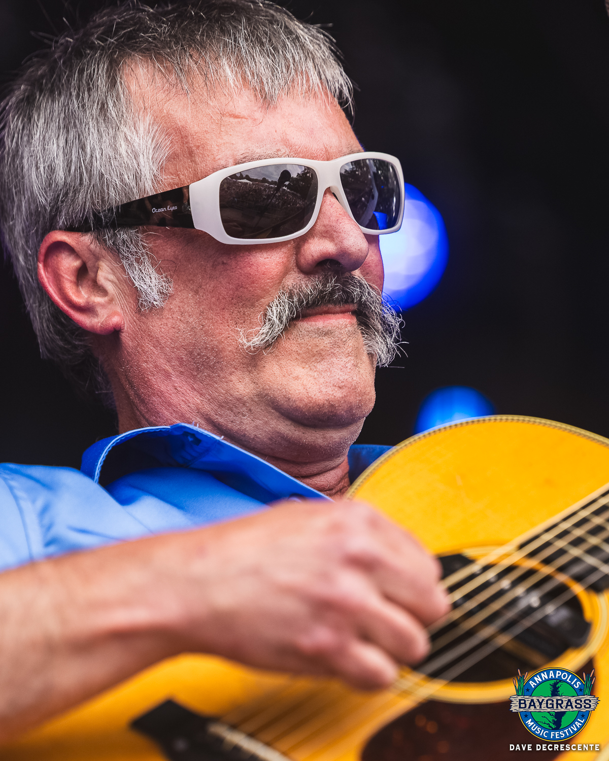 Larry Keel (Photo Credit: Dave DeCrescente)