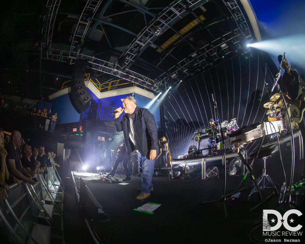 elbow performs at the 9:30 Club on Sep. 26, 2025