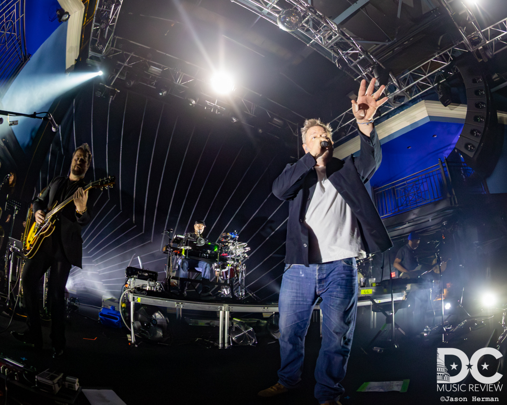 elbow performs at the 9:30 Club on Sep. 26, 2025