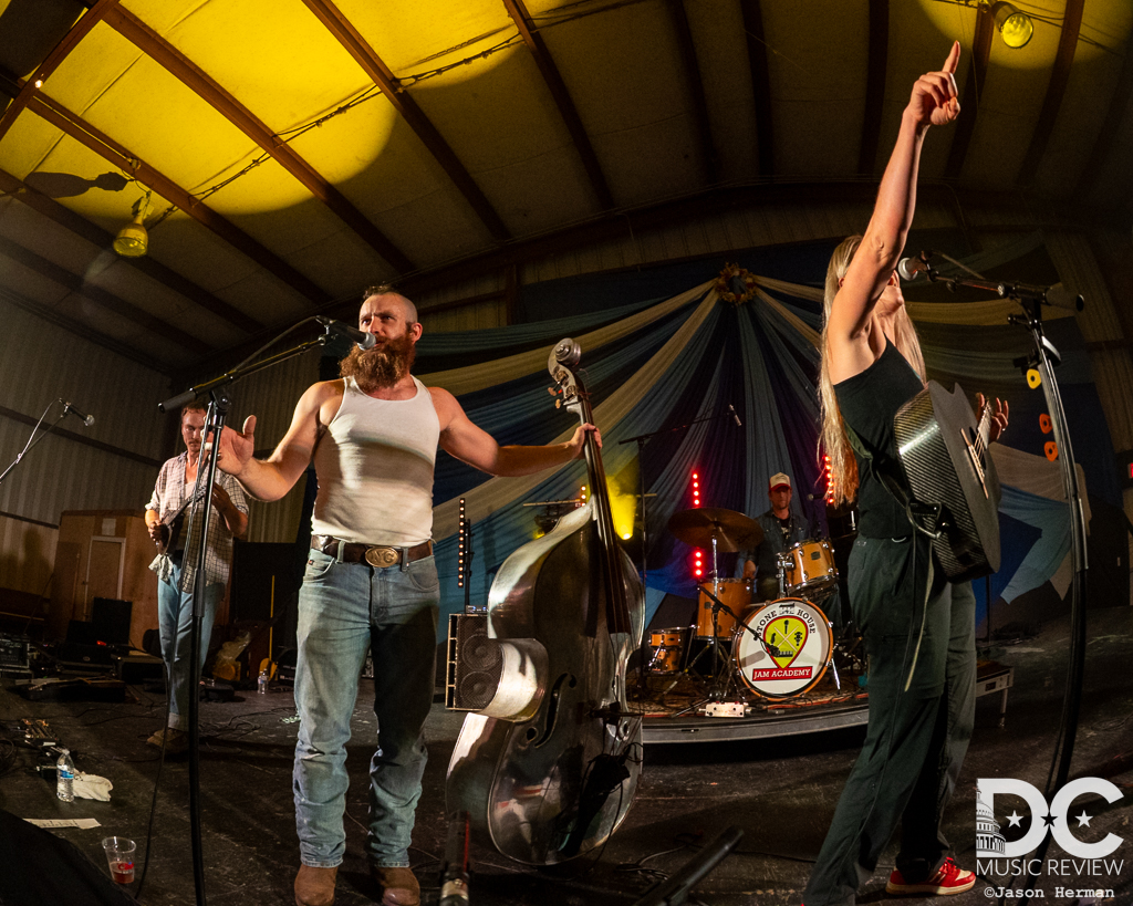 The Tan & Sober Gentlemen