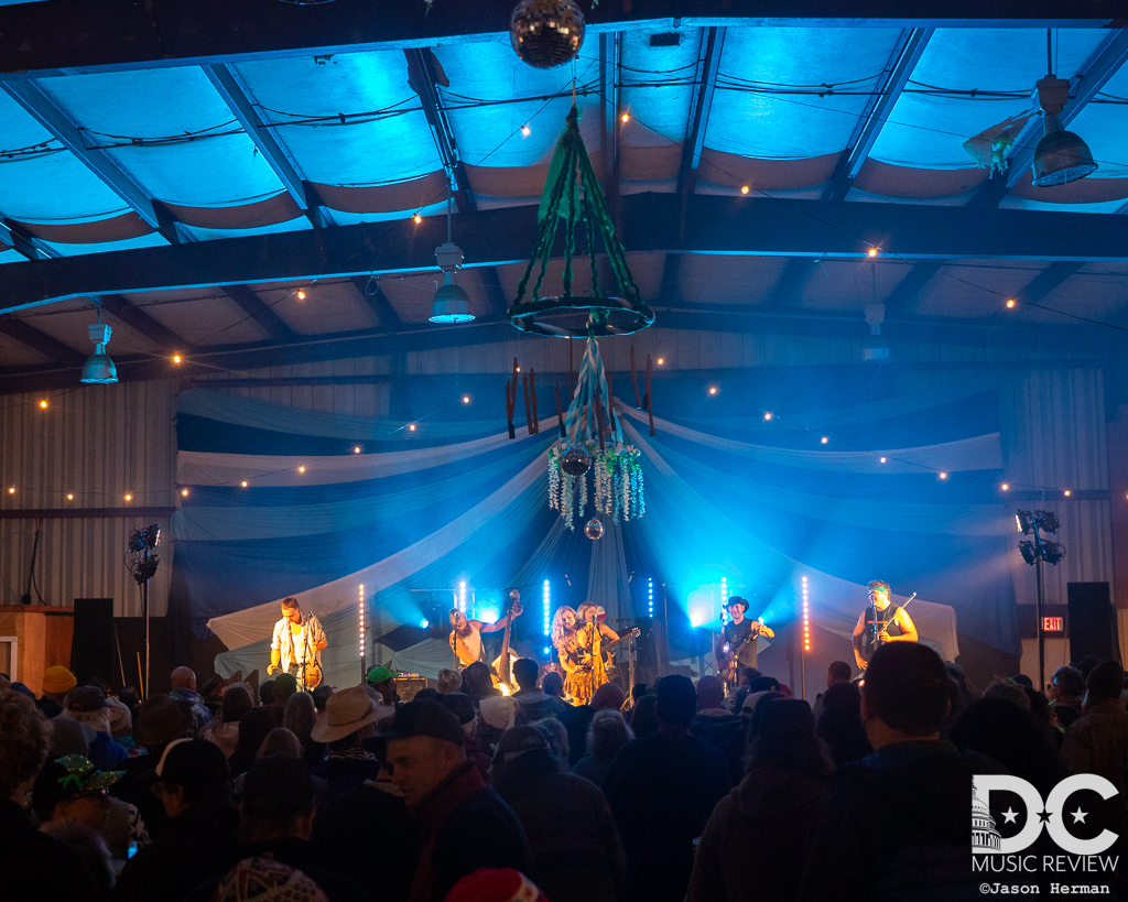 The Tan & Sober Gentlemen