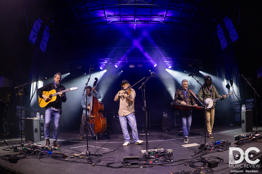 The Infamous Stringdusters