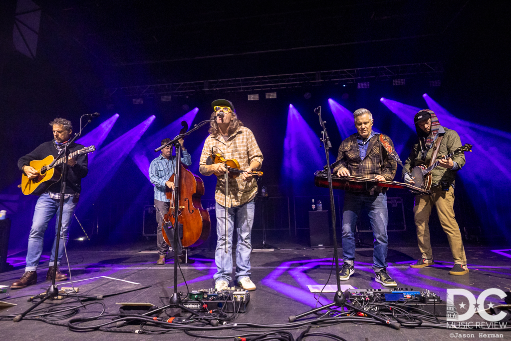 The Infamous Stringdusters