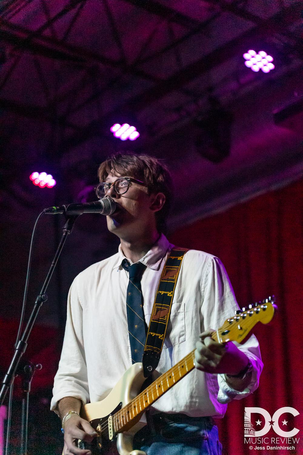 Pete Hayes & The Contradictions