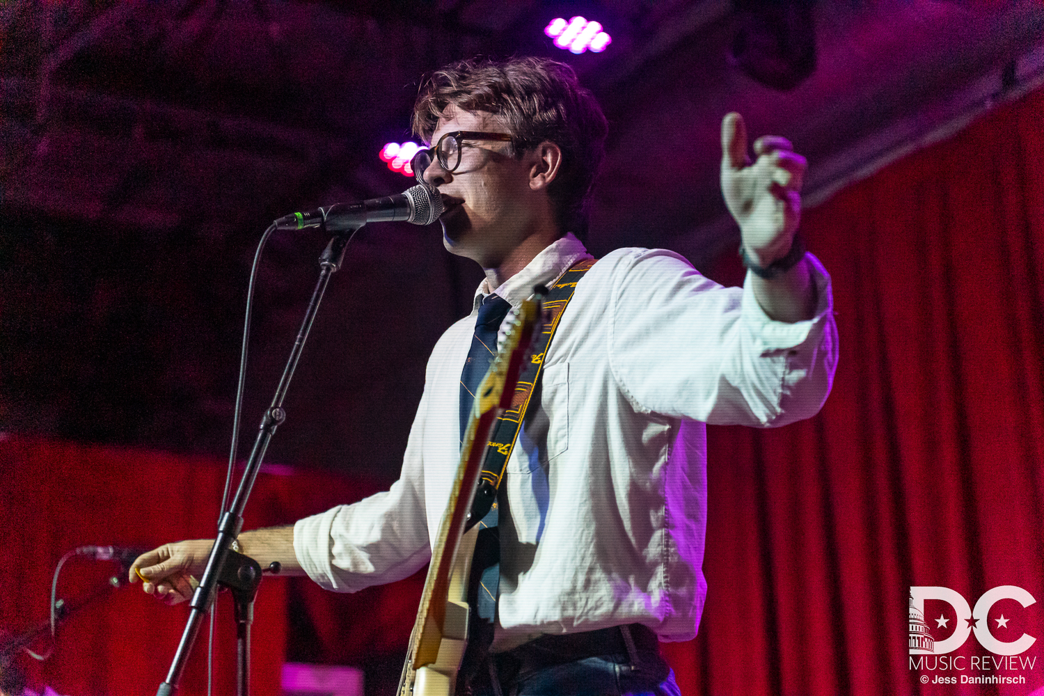 Pete Hayes & The Contradictions