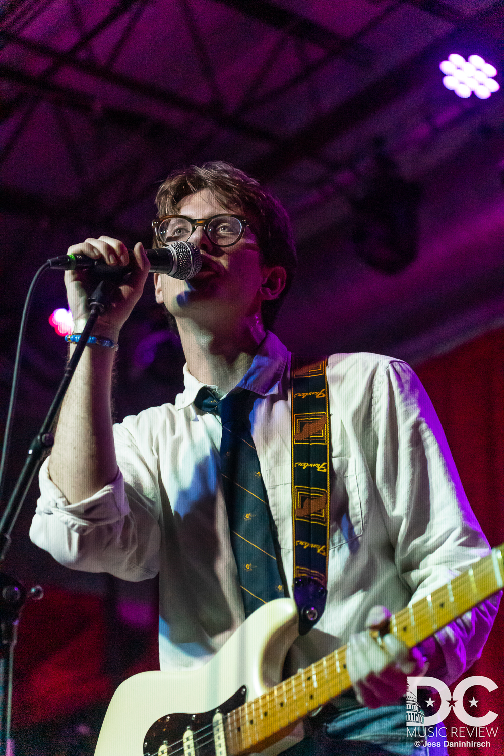 Pete Hayes & The Contradictions